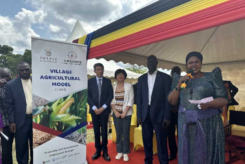 中烏農(nóng)業(yè)轉(zhuǎn)型發(fā)展示范村項(xiàng)目啟動(dòng) 中烏農(nóng)業(yè)轉(zhuǎn)型發(fā)展示范村項(xiàng)目啟動(dòng)